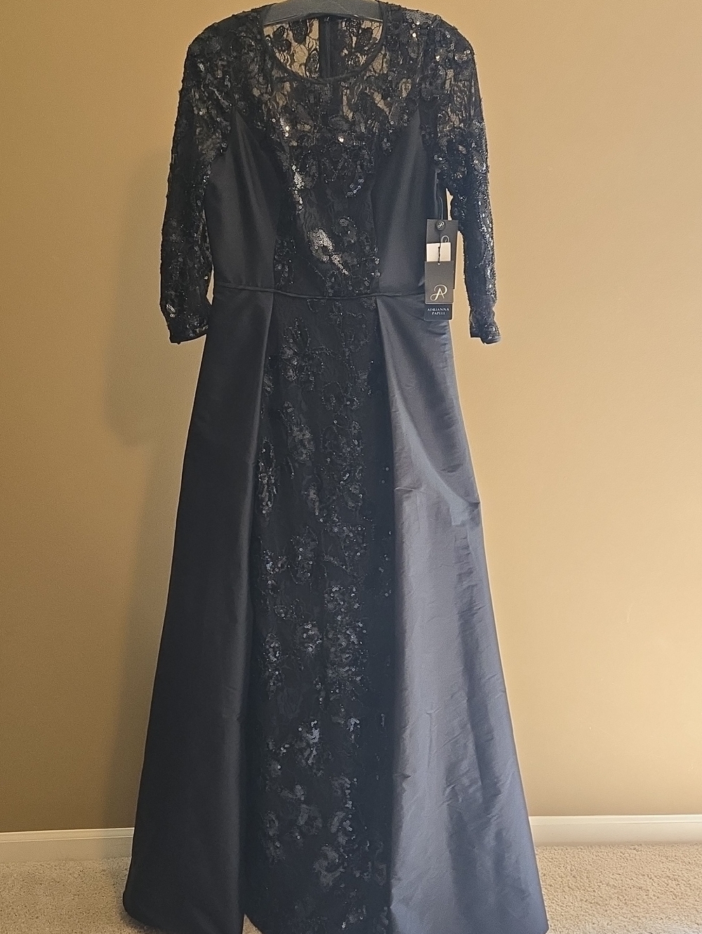 Adrianna Papell Black Sequin Taffeta Lace Long Dress NWT 8